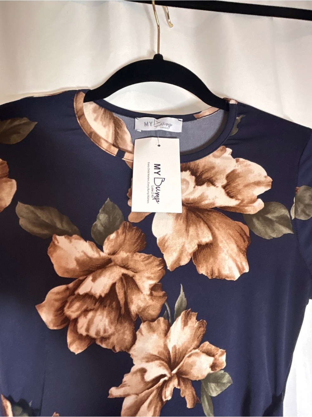 My Bump Maternity Floral Ruched Dress Size Small Navy Blue Short Sleeve NWT - Picture 4 of 10